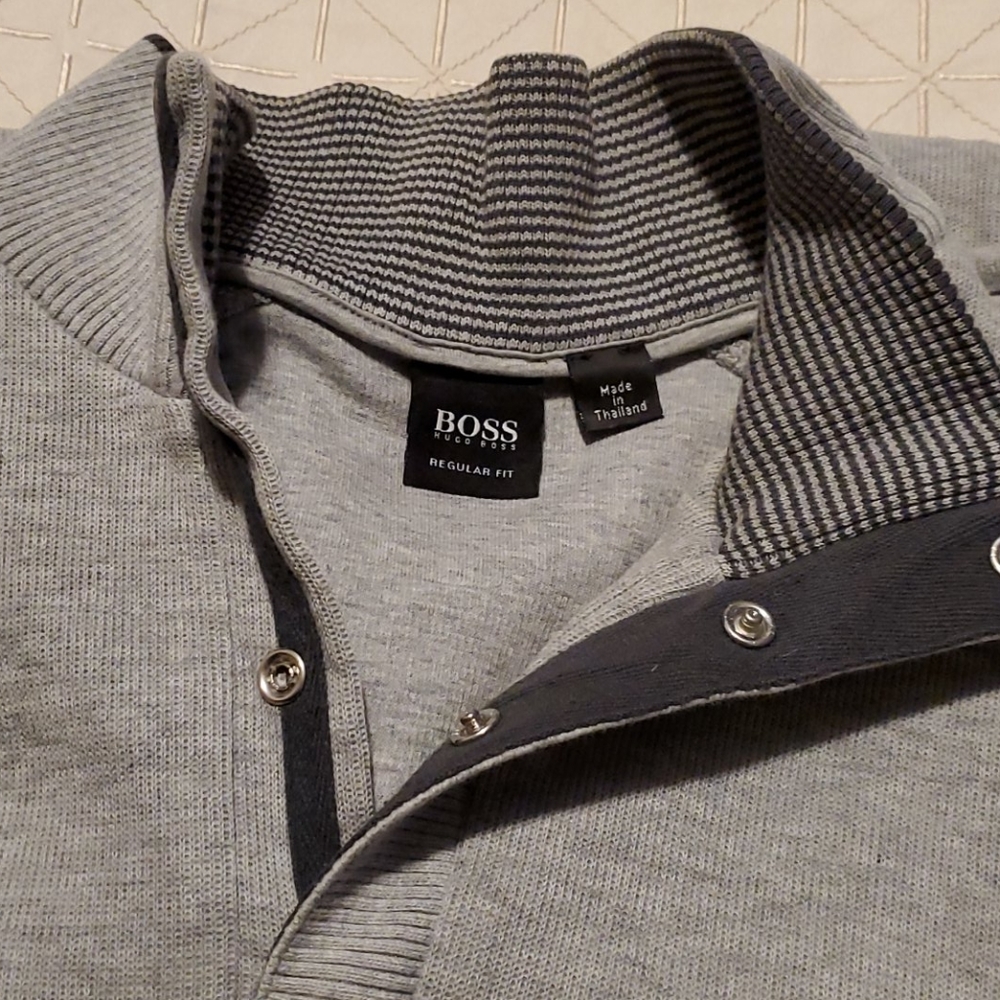 Hugo Boss XXL gray pullover with 1/4 snaps